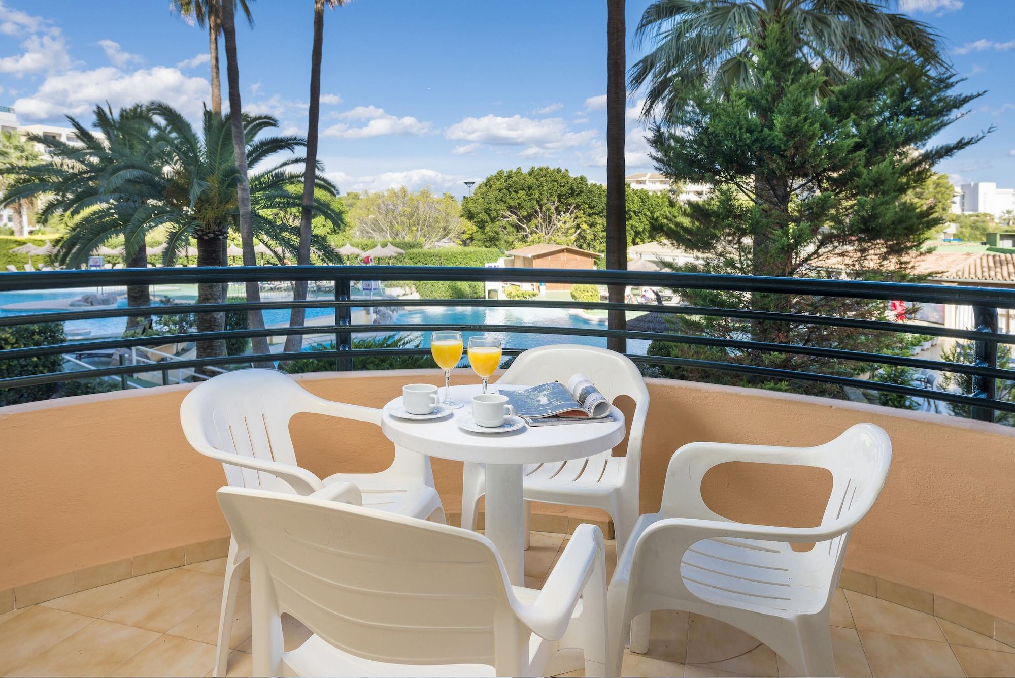 Alcudia Beach Apartments ポルト・ダルクディア エクステリア 写真