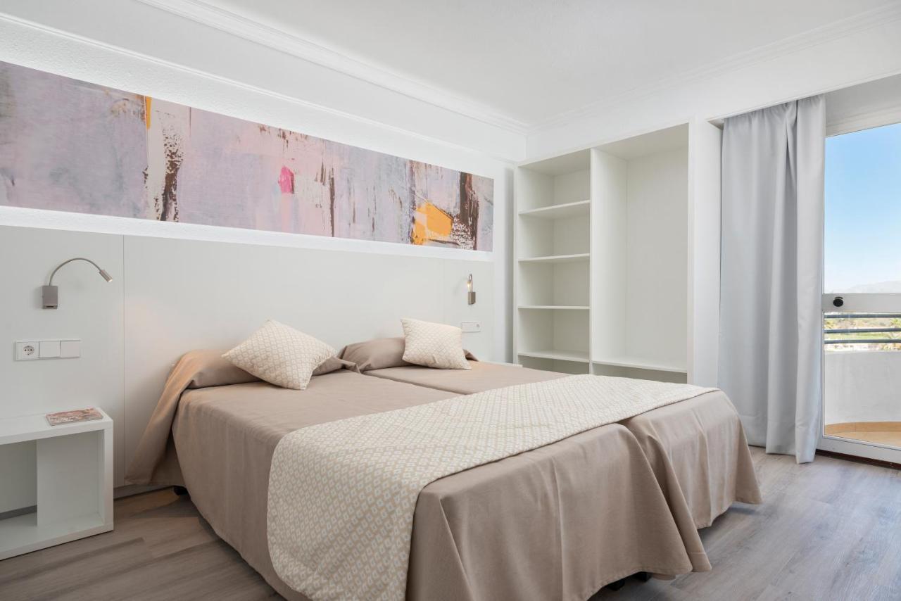 Alcudia Beach Apartments ポルト・ダルクディア エクステリア 写真
