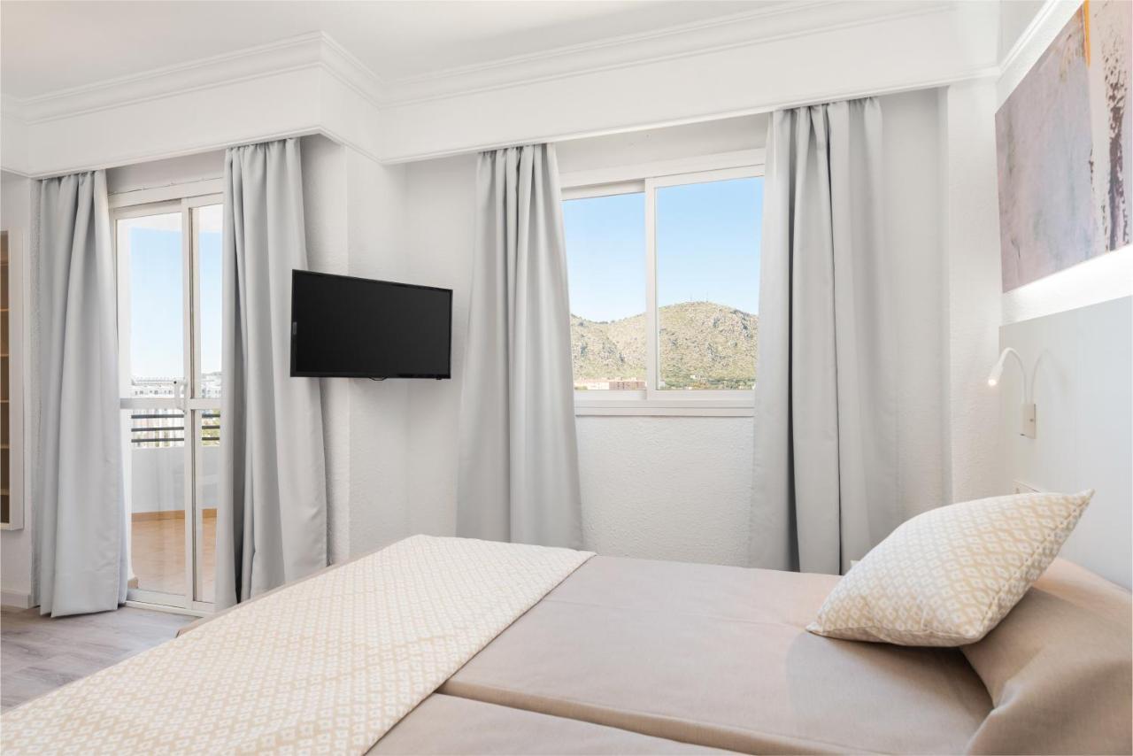 Alcudia Beach Apartments ポルト・ダルクディア エクステリア 写真