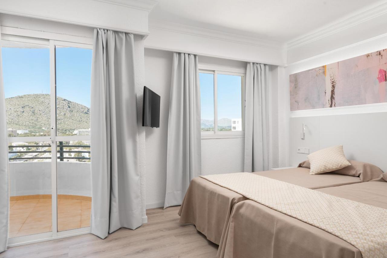 Alcudia Beach Apartments ポルト・ダルクディア エクステリア 写真