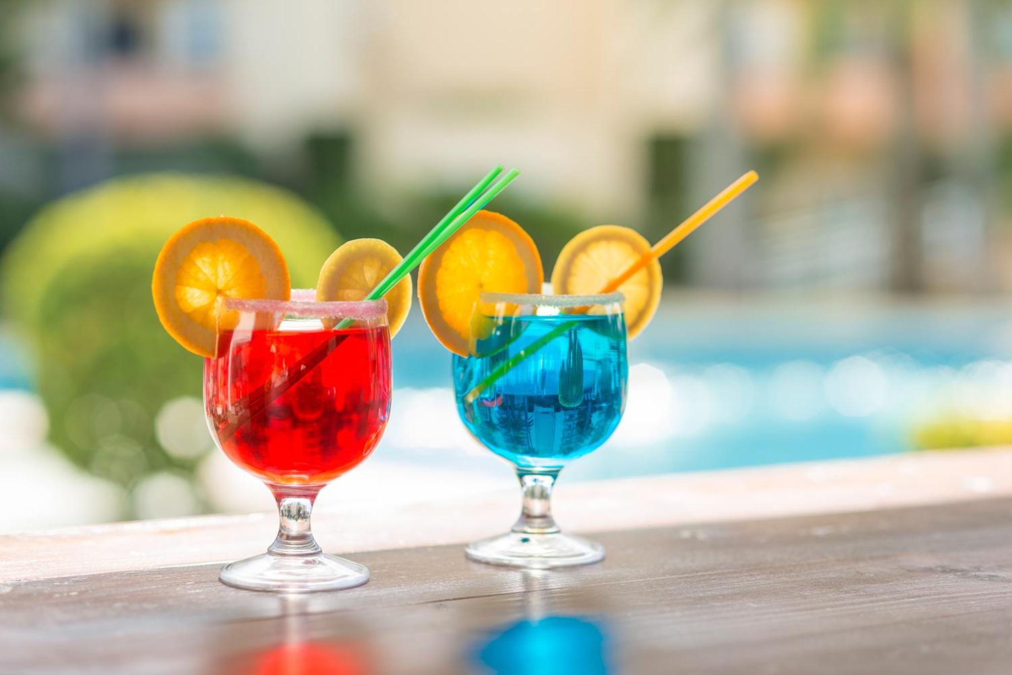 Alcudia Beach Apartments ポルト・ダルクディア エクステリア 写真